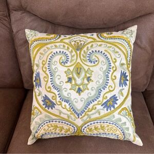 Pier 1 Imports Embroidered Throw Accent Decorative Single Pillow 17x17 Ivory